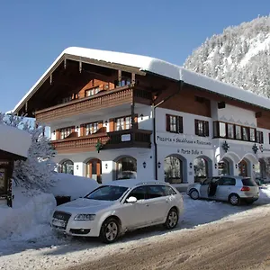 Gasthof Gästehaus Angerer, Reit im Winkl